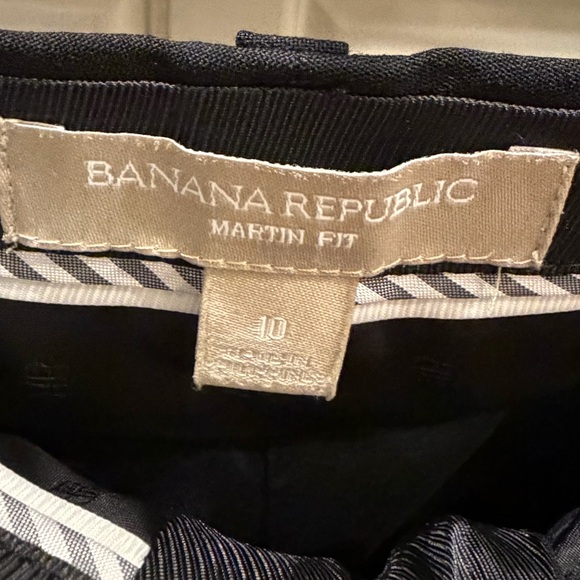 4-Piece Bundle of size 10 pants & skirt: 2 dress pants, 1 casual pant, 1 skirt - Picture 6 of 16